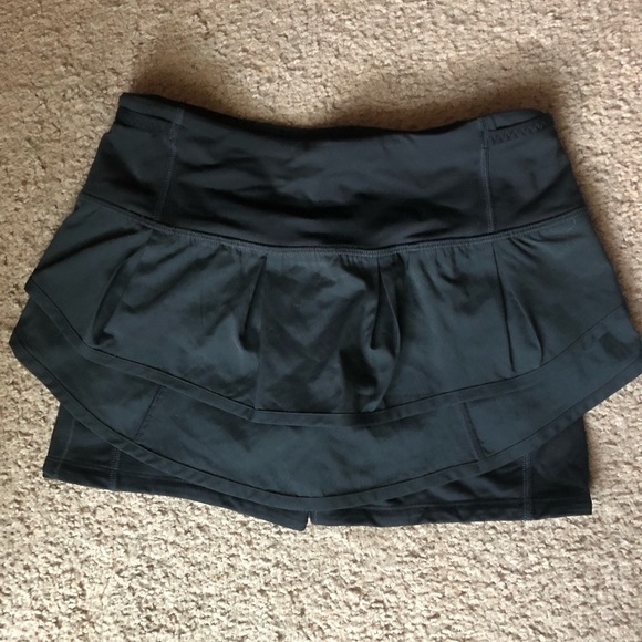 lululemon athletica Pants - Lululemon Skort Size 2